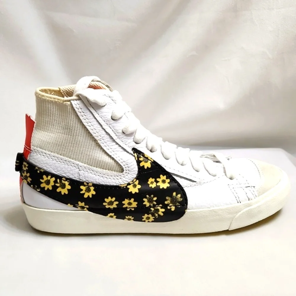 Nike Blazer '77 Jumbo Mid Sunflower Floral Hightop sneakers (m size 9) - Picture 1 of 13